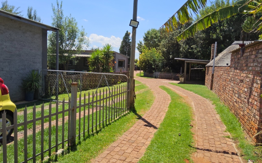 Commercial Property for Sale in Potchefstroom Industrial North West